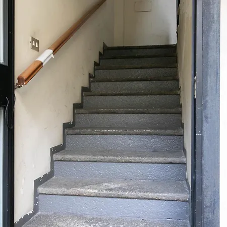Welcomely - Madame Bovara Lecco
