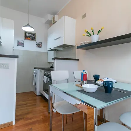 Apartment Welcomely - Madame Bovara Lecco